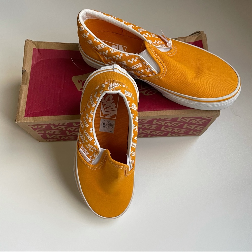 Kids Logo Repeat Classic Slip-On Shoes - Picture 2 of 3